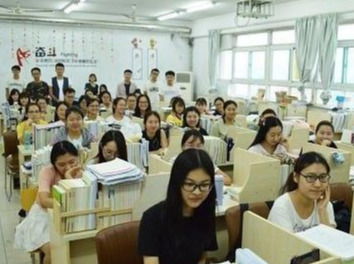 香港高才小孩考大学有优势吗(内地高中生怎么报考香港的大学)