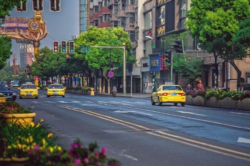 上海南京路 广州北京路,为什么很多地方道路移用地名来作路名