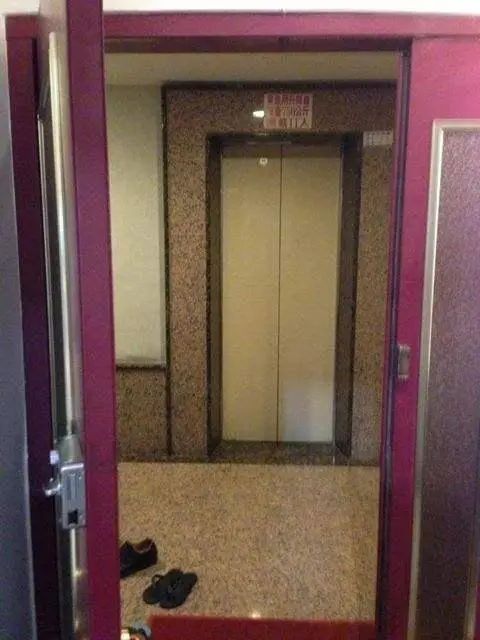 大门对电梯门风水化解
