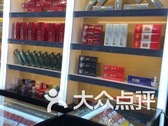 上海家乐福金桥店购物 