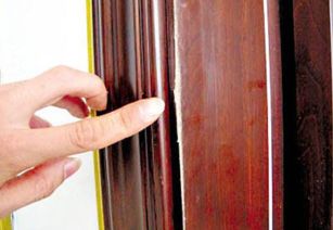 带门框的旧门如何翻新 木门翻新两大方法你学会了吗