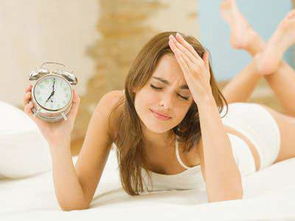 女性睡前 两腿分开 ,长期坚持身体会发生3件好事,别不好意思