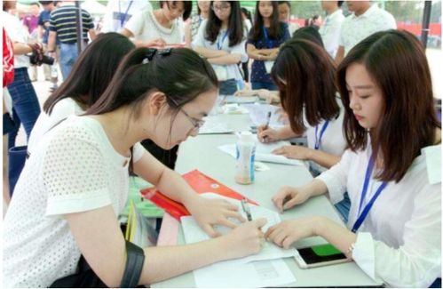 湖南多所高校学费太高,学生吐槽 念不起 ,民办本科值得读吗