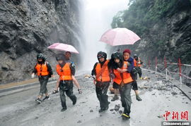 四川消防洪灾中成功营救转移民众2万多人 