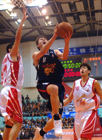 4月16广东篮球直播视频