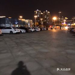 金鸡湖景区停车场收费吗(苏州星湖街地铁口免费停车场)