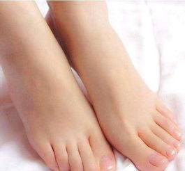 中国古代女人的脚和现在美女的脚相比,你们喜欢哪一时代的脚