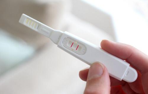怀孕多久能用验孕棒测出来 怀孕最快几天能用验孕棒测出来