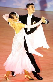 上海国际体育舞蹈公开赛 粉色舞服 