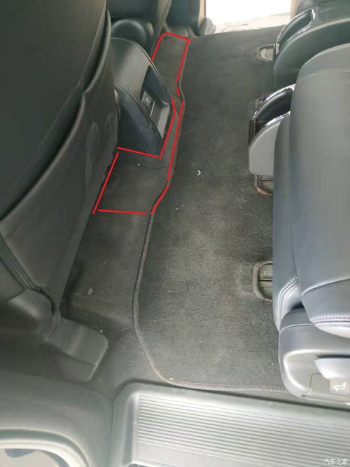 本田纯正配件的皮革脚垫可以覆盖到前排座椅下方吗