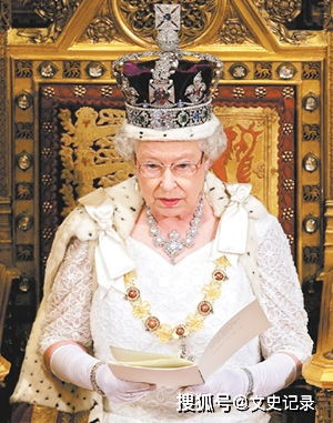 英国女王为什么还不退位