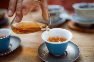春茶中的农药含量高,一喝就中毒 又不能愉快地喝茶了吗 