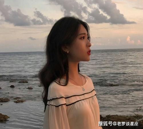 生活中最是皮 的3大星座女,总让男友又爱又气