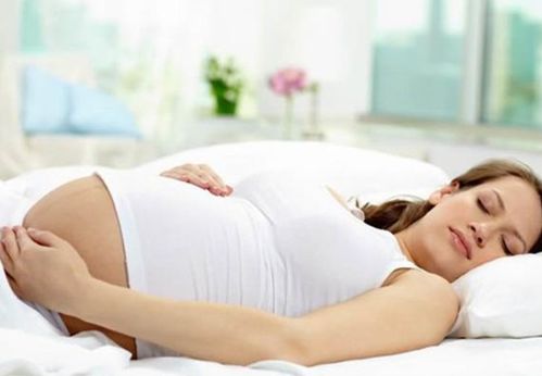 原创孕期，孕妇睡觉时若是频繁出现3个症状，暗示胎儿不舒服