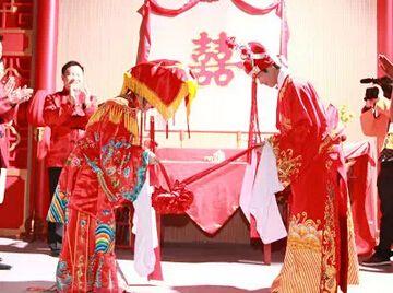 中西方婚礼差异和相同点 