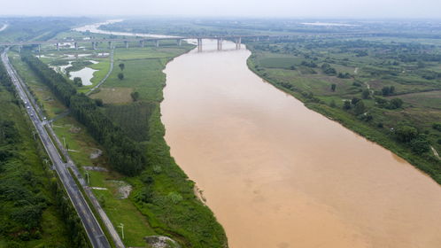 泾河与渭河泾渭分明是发生在哪里的奇特景观