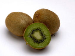 奇异果是什么水果,绿色的皮和猕猴桃一样的瓤是什么水果