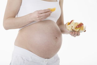 晚上肚饿难捱 孕妈可吃点健康零食