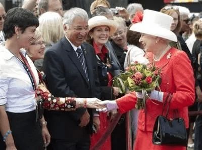 大揭秘 加拿大和澳大利亚的国家元首,为什么是英国女王