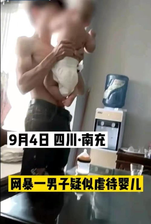 捏开分身的顶端小孔|多男性虐待女下体小小说