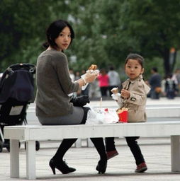 女儿不爱穿童装,妈妈自己设计火遍网络