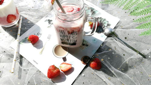 草莓奶茶怎么做 草莓奶茶的做法 妞妞仔仔多多 豆果美食 