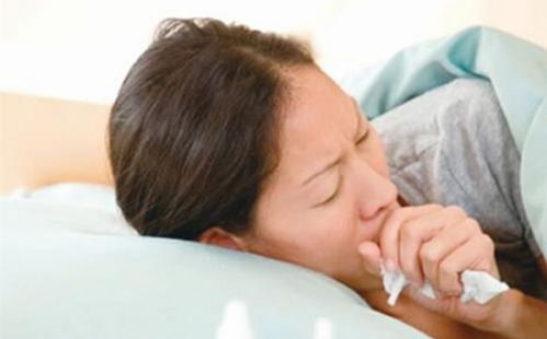 肺部有毛病的人,睡觉时多半会有3大异常,为健康了解下