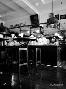 宝莱纳餐厅 陆家嘴店 德国味十足的小酒馆仿佛默片时代的某个桥段图片 