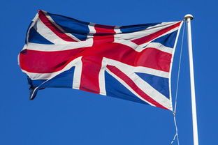 英国国旗图片 蓝天下迎风飘扬的英国国旗素材 高清图片 摄影照片 寻图免费 ... 
