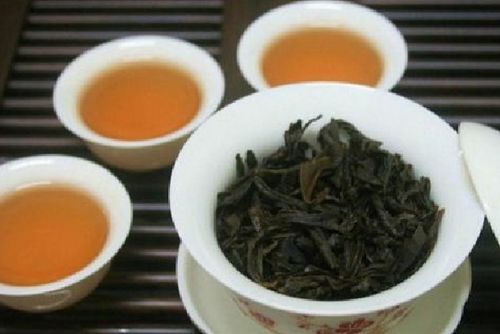 大红袍属于哪类茶？“大红袍”是属于红茶还是绿茶