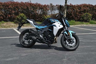 国产首部400cc双缸NK摩托车鉴定体验报告