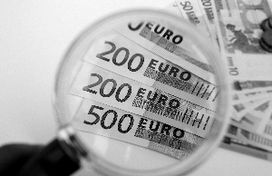 为什么说欧债危机是美元长期打压欧元的结果？