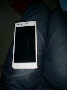 手机屏幕被摔坏了 