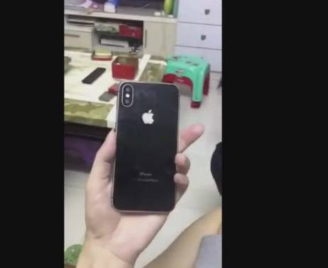 华强北给出iPhone 8真机山寨版 苹果看后一脸尴尬