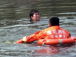 梦见被困大水中