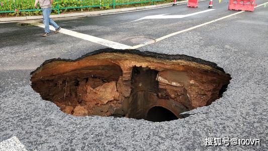 路面塌陷 大洞太 坑 频繁惹祸怎么办