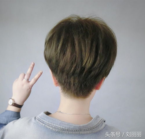 2018流行 立体后脑勺 发型,特别适合中国女生,剪完很完美