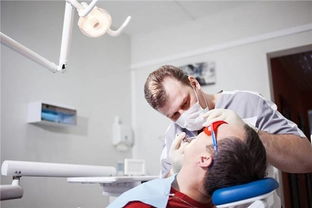哪些学校的中专可以报考口腔医学助理医师考试 