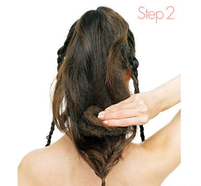 长头发怎样盘简单好看 详细步骤为你打造气质盘发