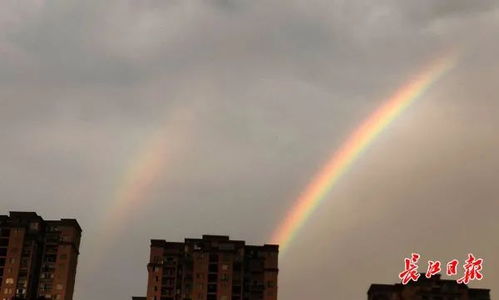 注意 冷空气套餐 大风 降雨 雷电 在路上了