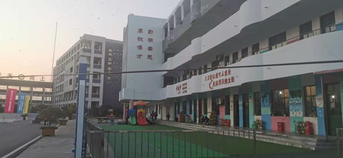 邳州天山路小学 校中 园 何以 坚挺 存在