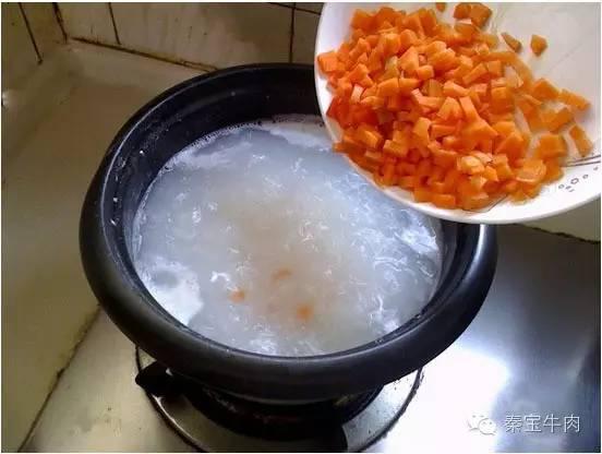 百合熬粥和什么配最好,小米百合胡萝卜粥的做法
