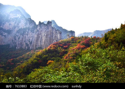 绿色山岭和险峻山峰高清图片下载 红动网 