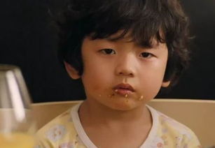 他是韩国小童星,也是流传的表情包