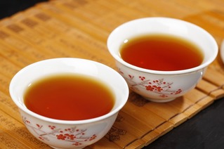 吃感冒药可以喝红茶吗