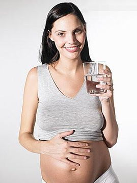原创孕妇如何喝水才健康！五种水不能喝