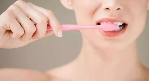 医生不建议横着刷牙要怎样刷牙呢