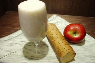 苹果搭配什么榨汁好喝,请问苹果和什么一起榨汁好啊？
