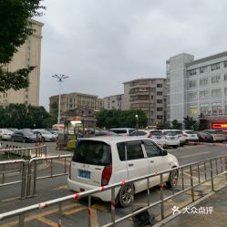 江门中心医院附近免费停车场江门滨江大道哪里可以免费停车呢