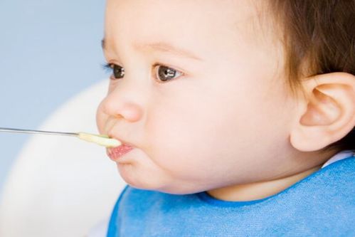 专家建议每天喝奶粉吗宝宝 可以给宝宝长期喝同一种奶粉吗